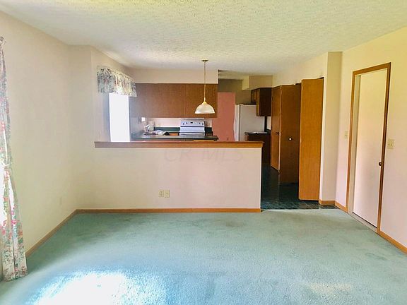 5th image of 3577 Lake Louise Dr