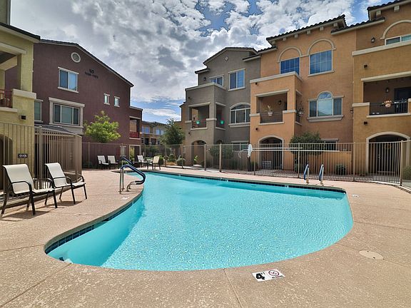 3rd image of 240 W Juniper Ave Unit 1014