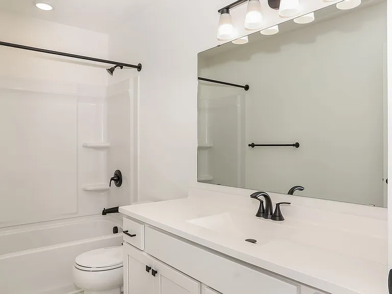 8130 Crestbrook Ct — Photo 14