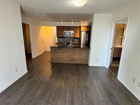 4th image of 35 Bastion St Unit 1602