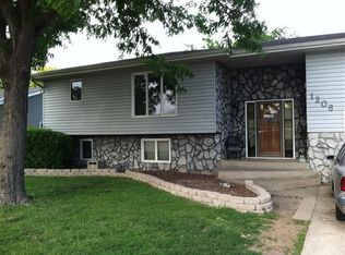 1206 Felten Dr, Hays, KS 67601