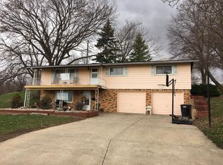 309 E Bow Dr, Cherokee, IA 51012