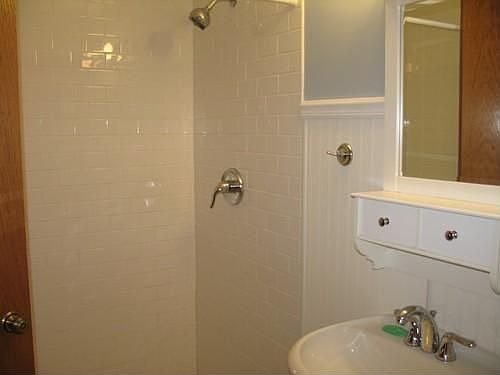 5th image of 1215 E Evergreen Dr