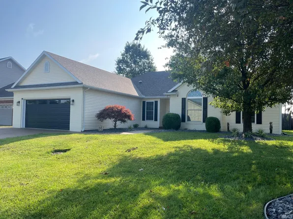 12011 Rosshire Dr, Evansville, IN 47725