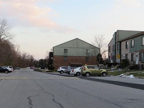5th image of 5200 Hilltop Dr APT Dd6