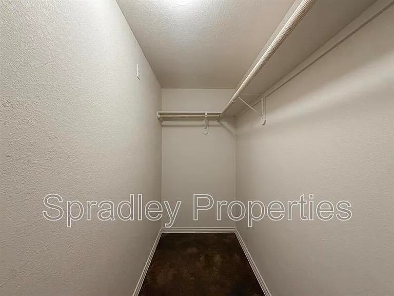 1051B Mason Dr — Photo 13