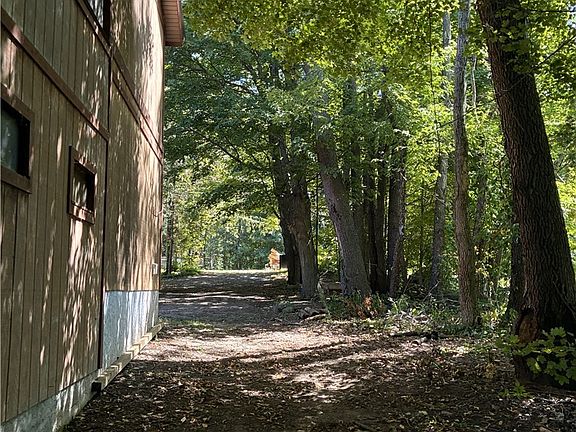 4th image of 271 Ridge Rd