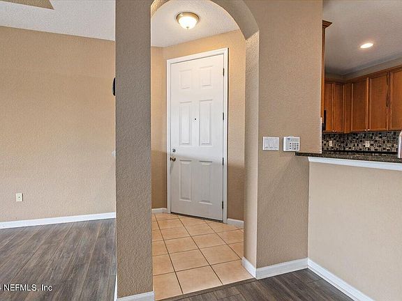 2nd image of 310 VIA CASTILLA #204