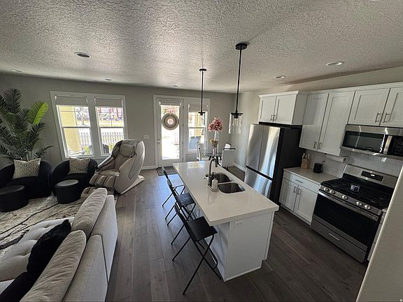 4th image of 11149 S Kestrel Rise Rd