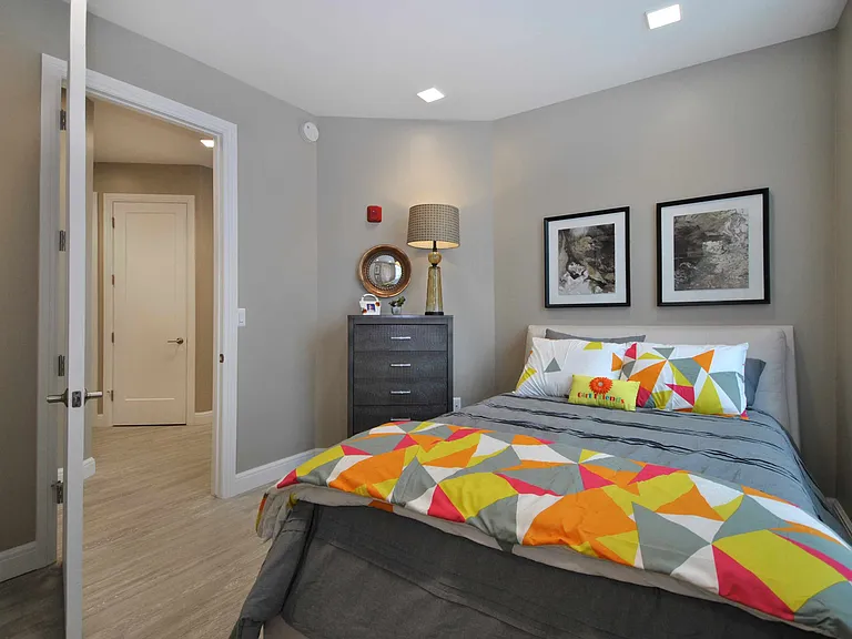 City Flats Apartments — Photo 7