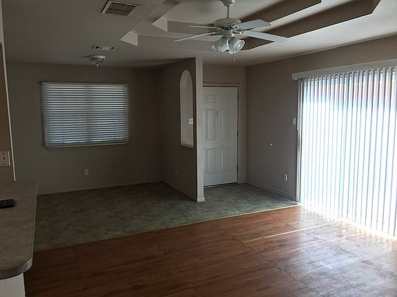 2nd image of 2424 Becker St