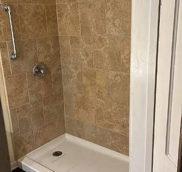85 N Kennebec Ave #2 — Photo 1