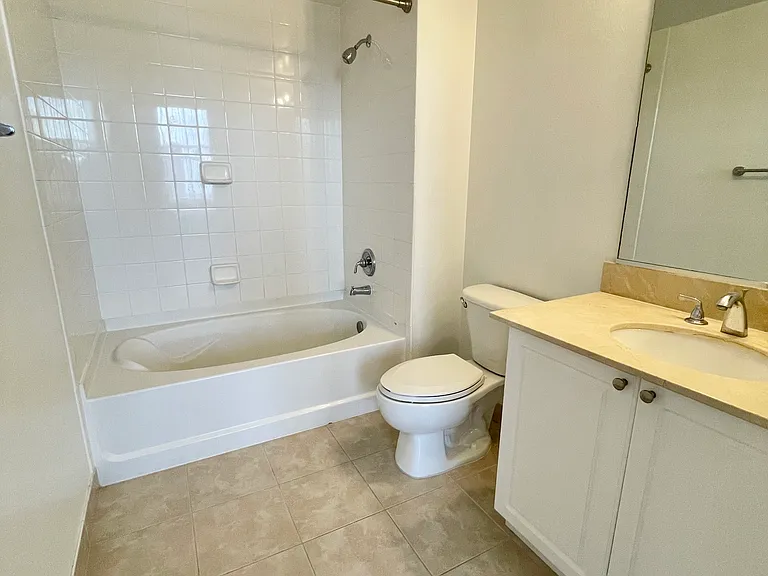 255 Evernia St #1514 — Photo 11