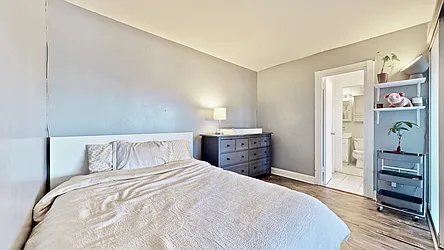 Sold by Bizzarro Agency