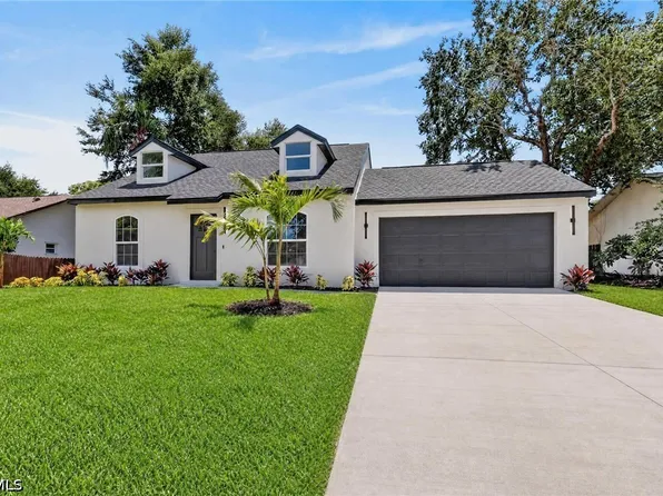 9100 Aster Rd, Fort Myers, FL 33967