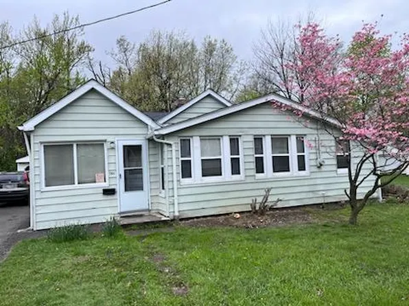 1364 Francis Ct, South Euclid, OH 44121