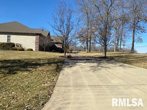 5th image of 15071 N Old Centralia Ln