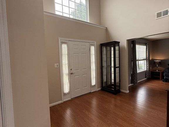 2nd image of 3439 Colony Mill Rd