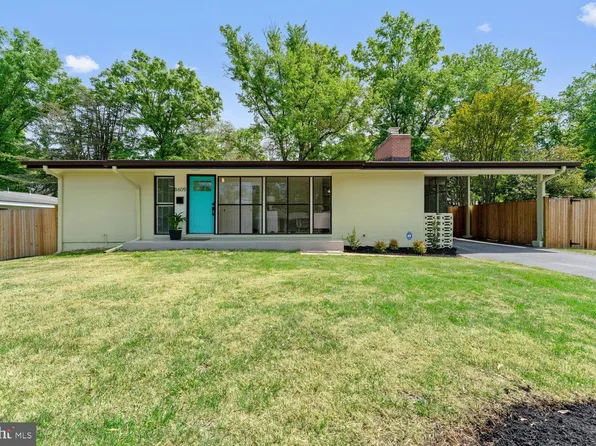 8609 Camden St, Alexandria, VA 22308