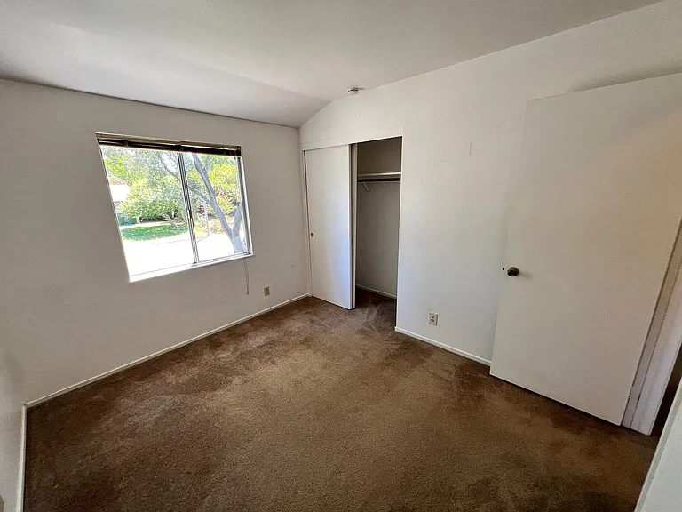 413 Del Oro Ave — Photo 19