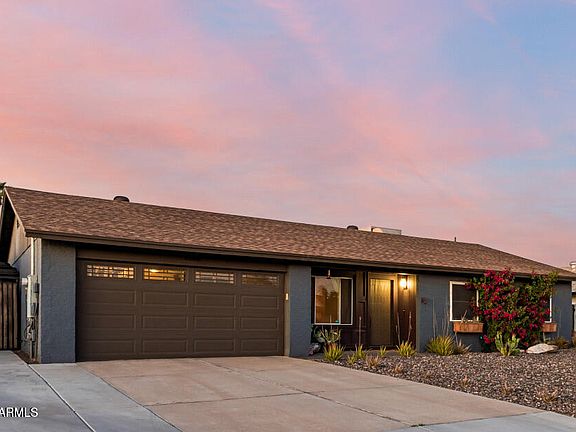 3rd image of 2200 N LOS ALTOS Drive