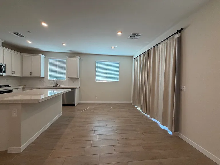 227 Jaldena Ln — Photo 13