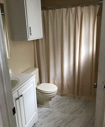 3rd image of 2610 Bear Springs Dr