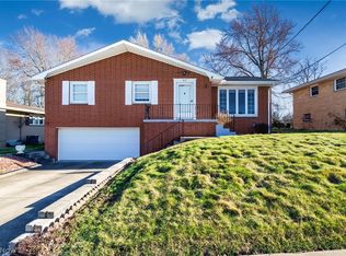 217 Lorraine Dr, Weirton, WV 26062