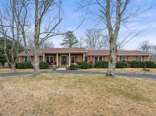 202 Twelve Oaks Rd, Tullahoma, TN 37388