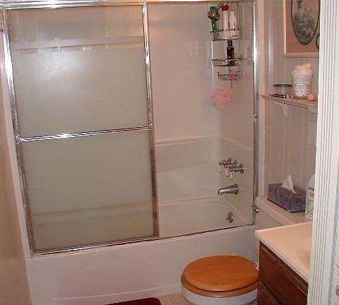 5th image of 1837 Pinewood Dr