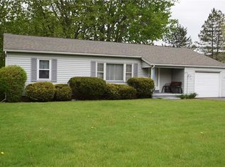 103 Trabold Rd, Rochester, NY 14624