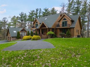 86461 Tappan Highlands Rd, Uhrichsville, OH 44683