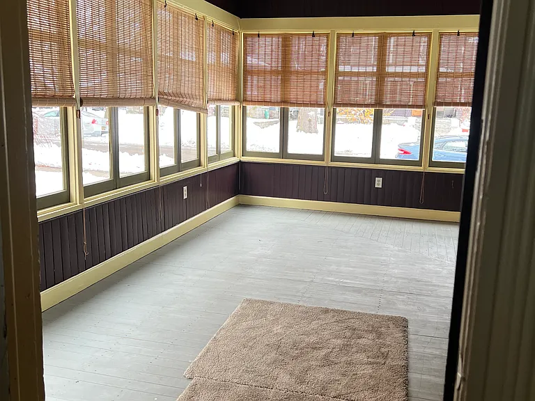 255 Charles Ave SE #1 — Photo 2