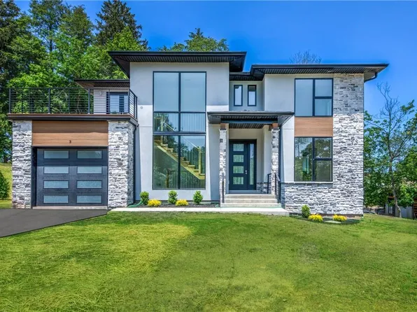 3 Miranda Drive, Valley Cottage, NY 10989