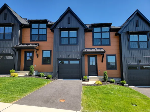 2129 S Autumn Chase Dr, Mechanicsburg, PA 17055