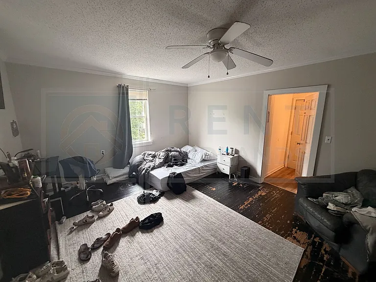 521 Georgia St — Photo 7