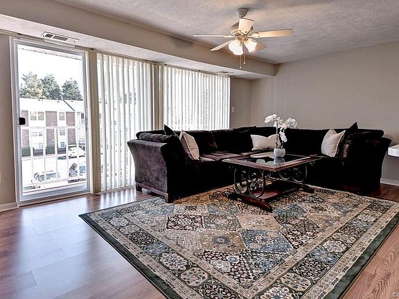 3rd image of 7701 Odonnell Ct #11