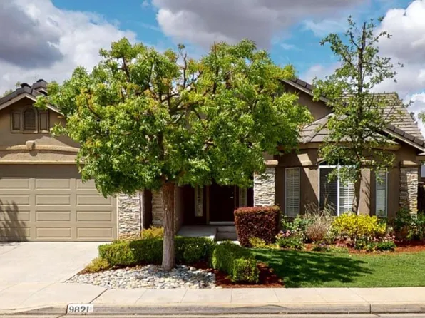 9821 N Sierra Vista Ave, Fresno, CA 93720