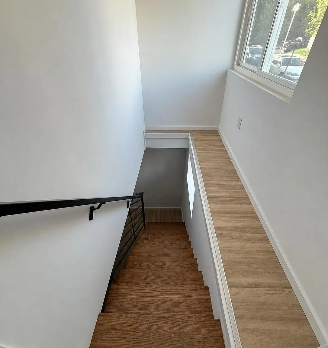 2 bed, 1.0 bath, 1008 sqft, $1,100 — Photo 4