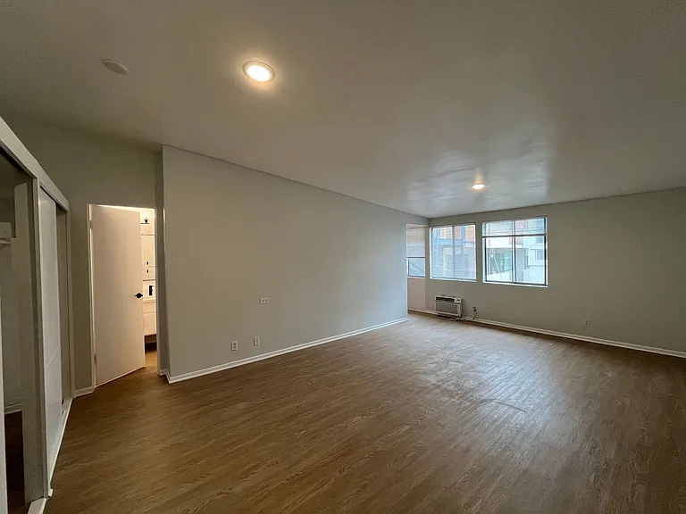 1253 Havenhurst Drive — Photo 27