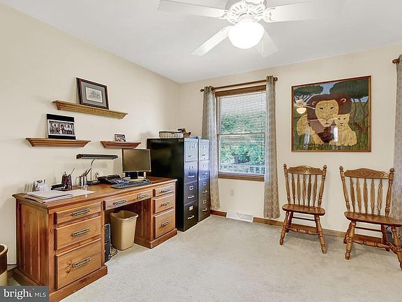 4th image of 418 Heritage Dr