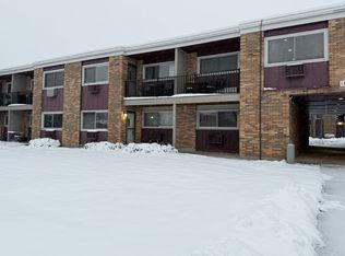 1313 S Rebecca Rd APT 118, Lombard, IL 60148