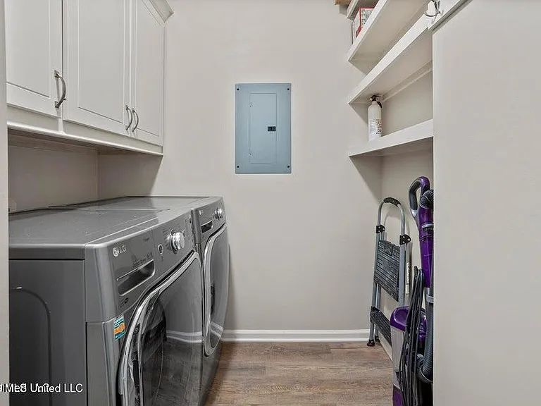 74 Lake Barnett Dr — Photo 21