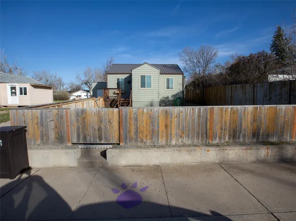 125 5th Ave SE, Cut Bank, MT 59427