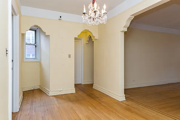 Sold by La Rosa Realty New York | media 16