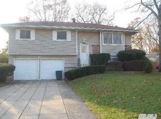 44 Rock Rd, Islip Terrace, NY 11752