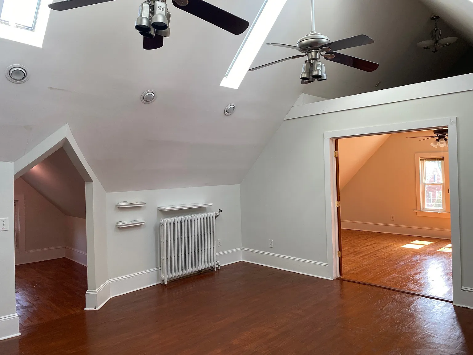 1 bed, 925 sqft, $3,000 — Photo 1
