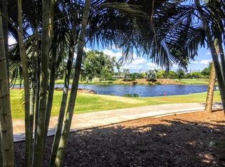 126 Ricardo Way NE, Saint Petersburg, FL 33704