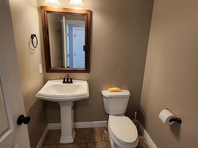 11369 S. Hereford Court — Photo 13