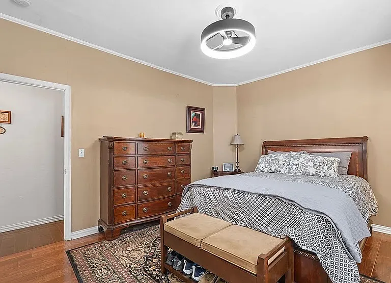 309 E Mistletoe Ave — Photo 16